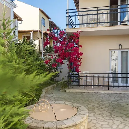 Olive Grove Annex * Kávos